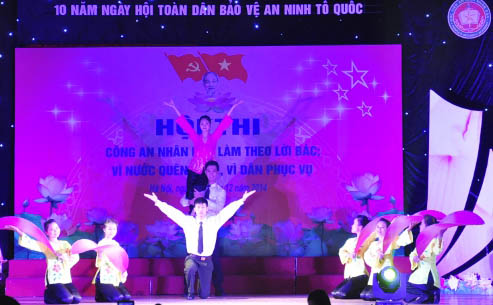 Tuổi trẻ CAND tham gia Hội thi CAND làm theo lời Bác, vì nước quên thân, vì dân phục vụ